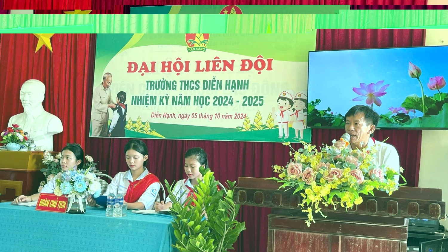 ĐẠI HỘI ĐỘI